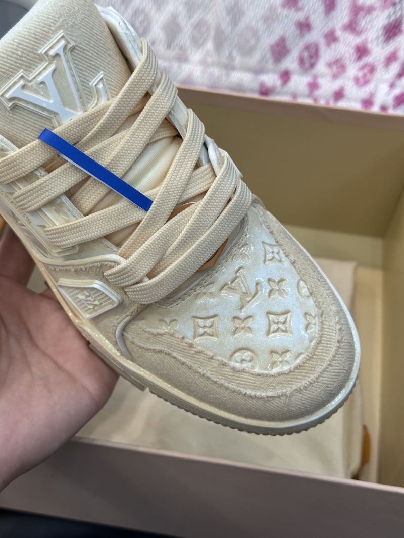 Louis Vuitton Sneakers